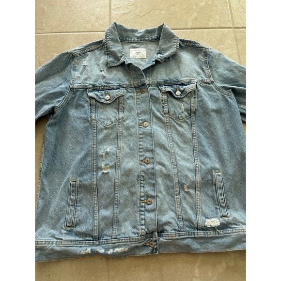Old Navy Jean Jacket Womens Plus 1X Denim Button Distressed Classic Outdoor Boho - Picture 3 of 9
